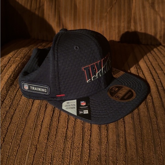 Houston Texans Hat - Picture 3 of 5